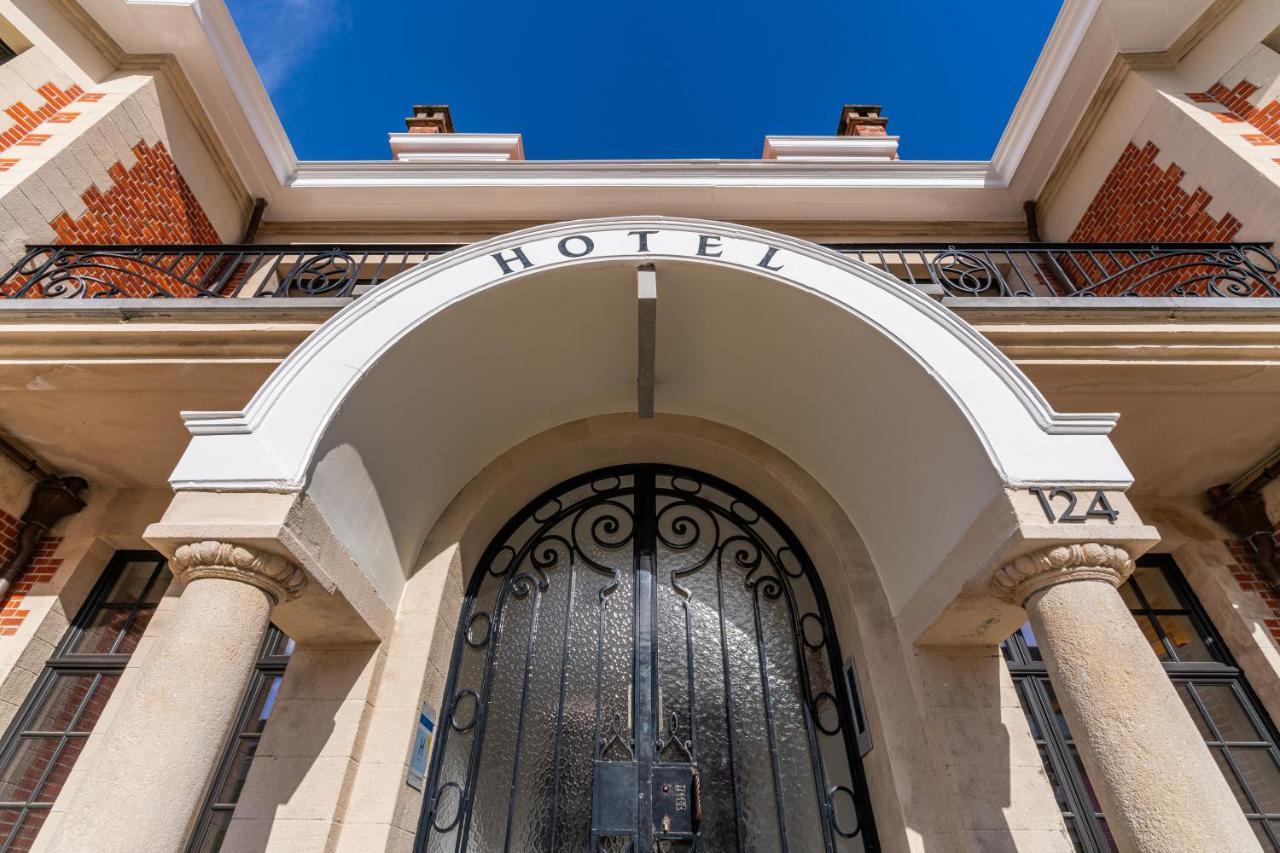 Hotel Villa Monte Heist-op-den-Berg Exterior photo